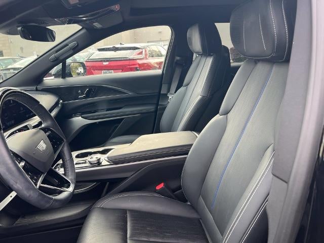 2024 Cadillac LYRIQ Sport 2