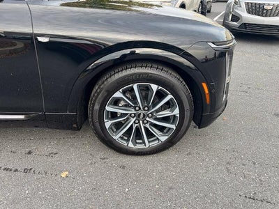 2024 Cadillac LYRIQ Sport 2