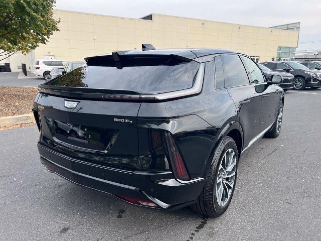 2024 Cadillac LYRIQ Sport 2