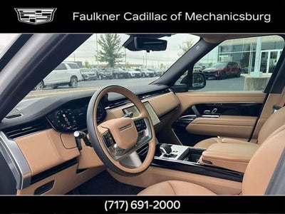 2025 Land Rover Range Rover SE