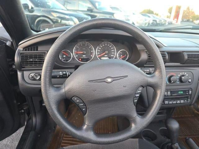 2004 Chrysler Sebring Base