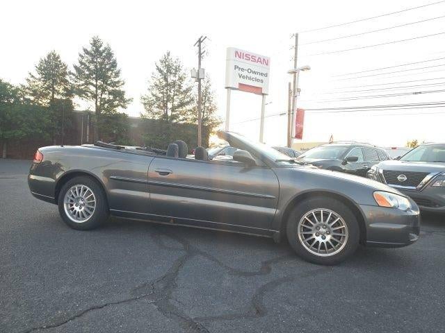2004 Chrysler Sebring Base