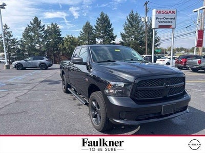 2017 RAM 1500 Express 4x4 Quad Cab 6'4" Box