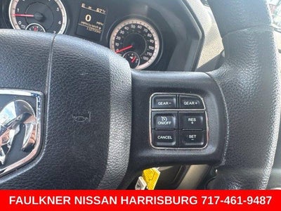 2017 RAM 1500 Express 4x4 Quad Cab 6'4" Box