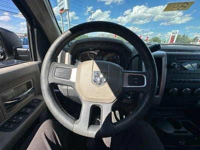 2009 Dodge Ram 1500 4WD Crew Cab 5.6 Ft Box SLT