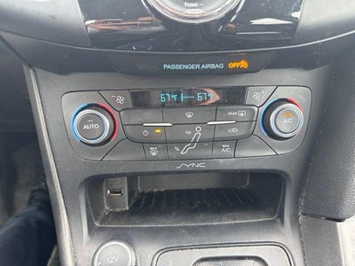 2016 Ford Focus 4dr Sdn SE