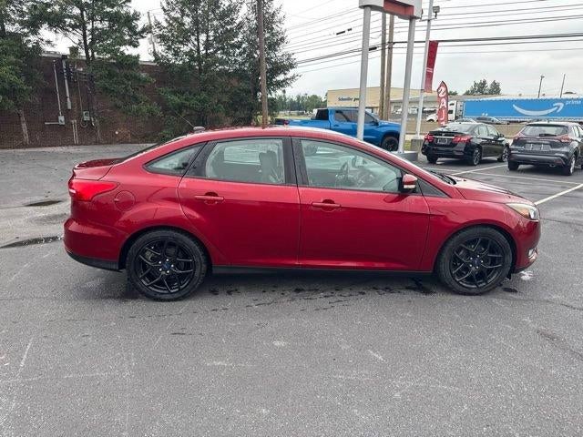 2016 Ford Focus 4dr Sdn SE