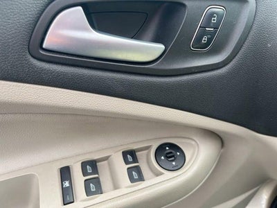 2017 Ford Escape SE FWD