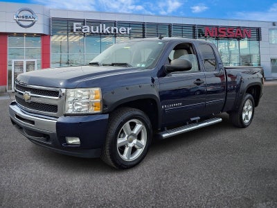 2009 Chevrolet Silverado 1500 Extended Cab Standard Box 4-Wheel Drive LT