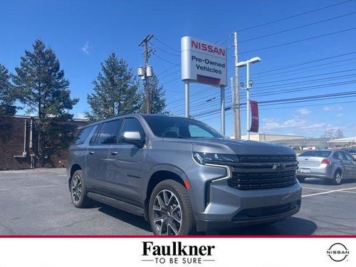 2022 Chevrolet Suburban 4WD RST