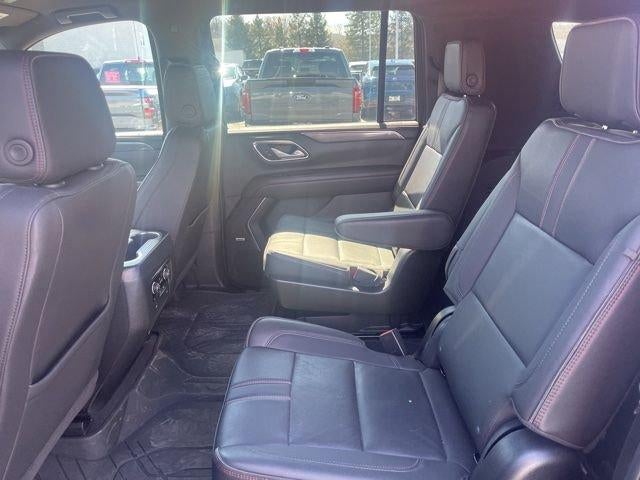 2022 Chevrolet Suburban 4WD RST