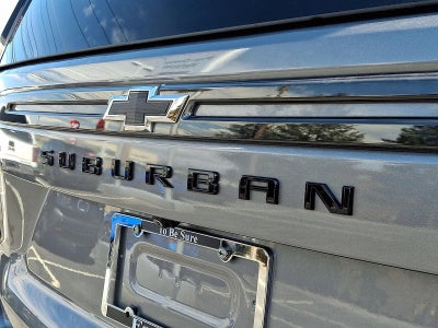 2022 Chevrolet Suburban 4WD RST