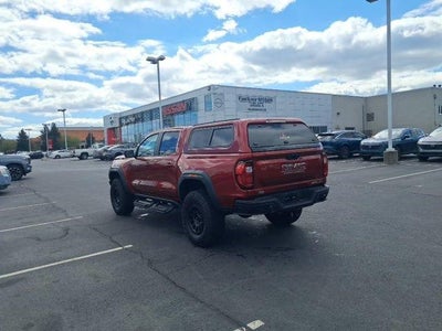 2024 GMC Canyon Crew Cab Short Box 4-Wheel Drive AT4X