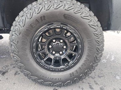 2024 GMC Canyon Crew Cab Short Box 4-Wheel Drive AT4X