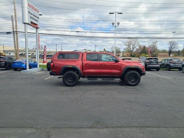 2024 GMC Canyon Crew Cab Short Box 4-Wheel Drive AT4X