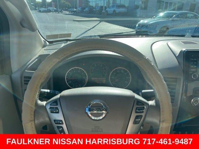 2015 Nissan Titan 4WD Crew Cab Short Bed SV
