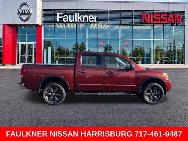 2015 Nissan Titan 4WD Crew Cab Short Bed SV