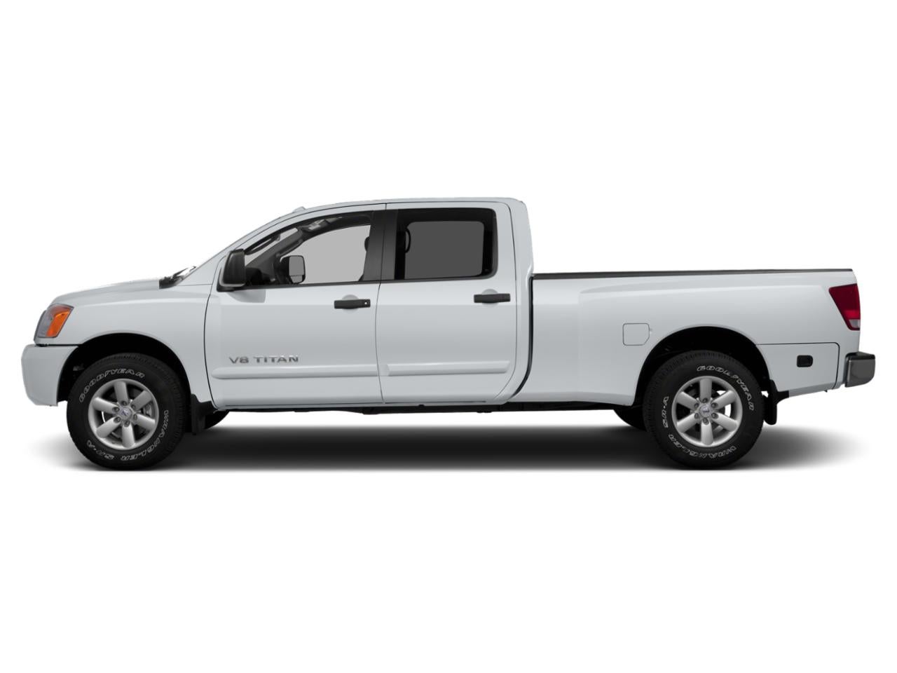 2015 Nissan Titan 4WD Crew Cab Short Bed SV