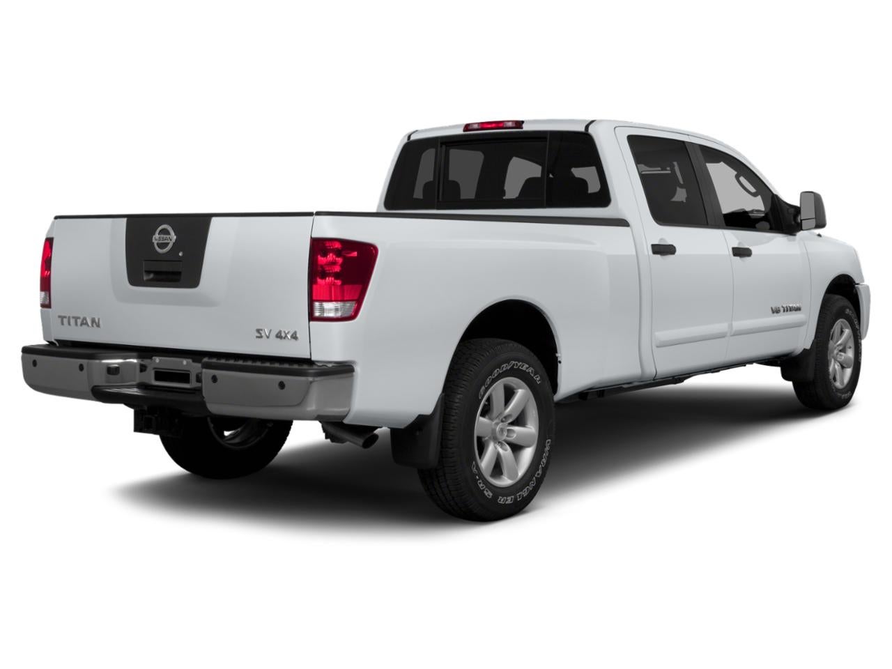 2015 Nissan Titan 4WD Crew Cab Short Bed SV