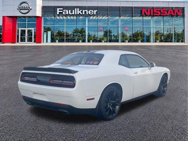 2017 Dodge Challenger SXT Plus Coupe