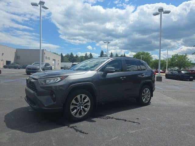 2019 Toyota RAV4 XLE Premium AWD (Natl)