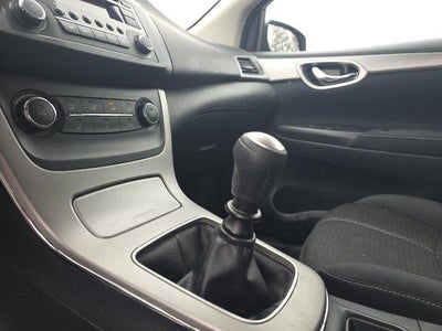 2015 Nissan Sentra 4dr Sdn I4 Manual S