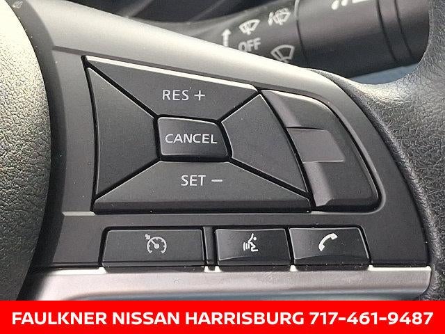 2025 Nissan Versa SV CVT