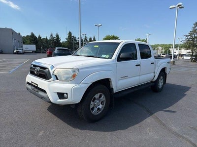 2015 Toyota Tacoma 4WD Double Cab Short Bed V6 Automatic (Natl)