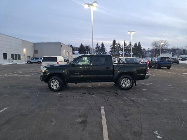 2013 Toyota Tacoma 4WD Double Cab Short Bed V6 Automatic (Natl)