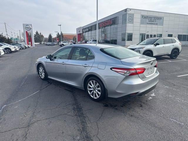 2018 Toyota Camry LE Auto (SE)