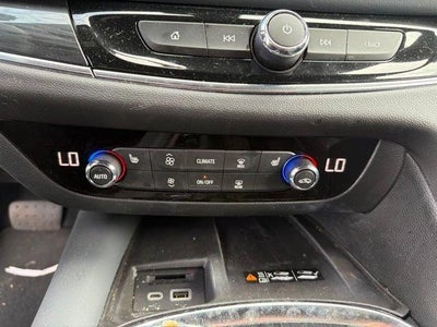 2024 Buick Enclave Essence AWD