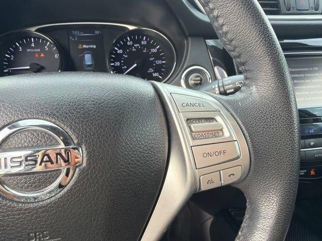 2016 Nissan Rogue AWD 4dr SL
