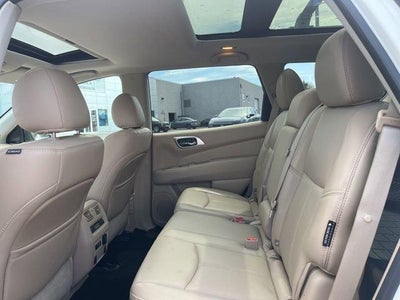 2020 Nissan Pathfinder 4x4 Platinum