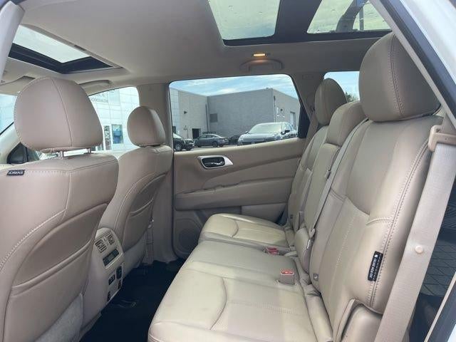 2020 Nissan Pathfinder 4x4 Platinum