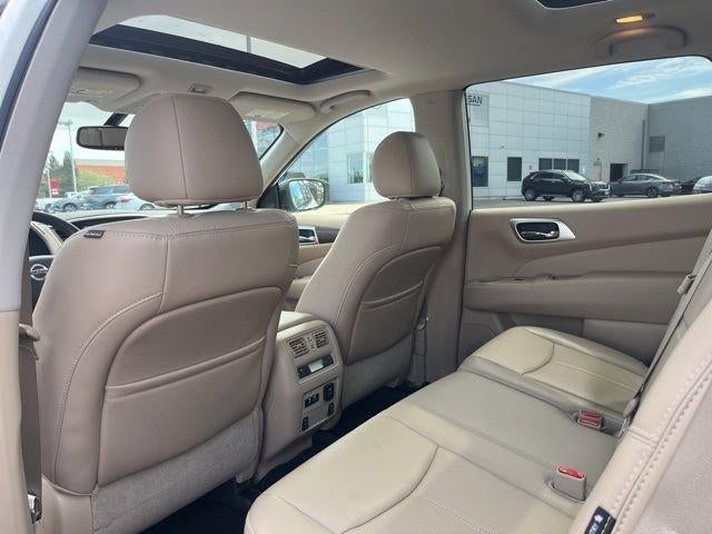 2020 Nissan Pathfinder 4x4 Platinum