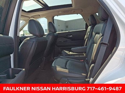 2024 Nissan Pathfinder SL 4WD