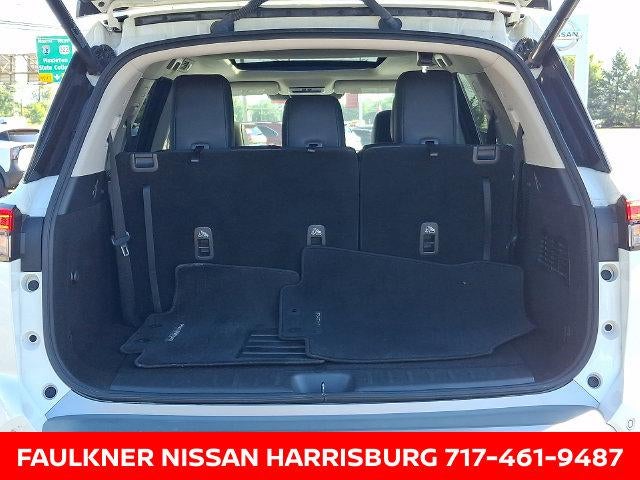 2024 Nissan Pathfinder SL 4WD