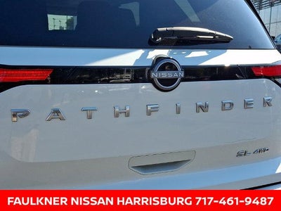 2024 Nissan Pathfinder SL 4WD