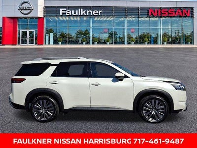2024 Nissan Pathfinder SL 4WD