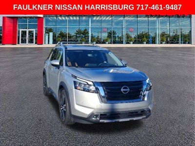 2023 Nissan Pathfinder Platinum 4WD