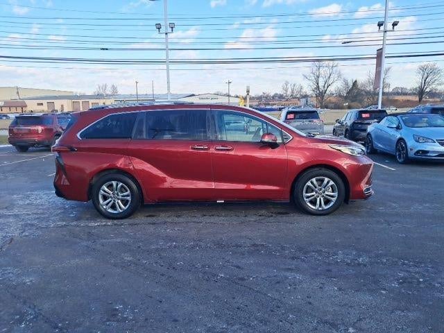 2022 Toyota Sienna Platinum AWD 7-Passenger (GS)