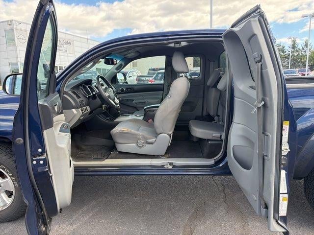 2012 Toyota Tacoma 4WD Access Cab Standard Bed V6 Automatic (Natl)