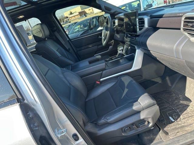 2023 Toyota Sequoia Platinum 4WD (Natl)