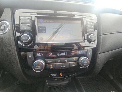 2017 Nissan Rogue AWD SV