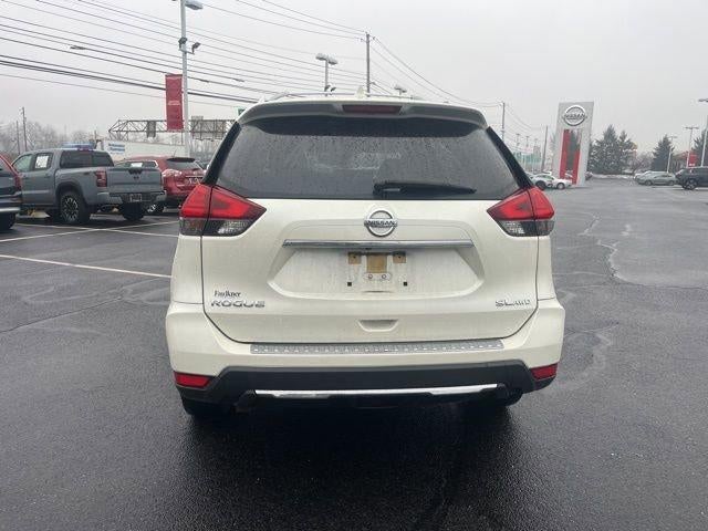 2017 Nissan Rogue AWD SL