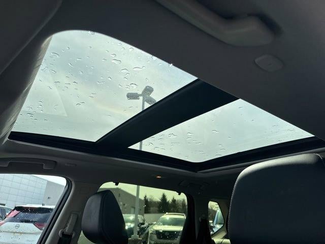 2023 Nissan Rogue AWD SV