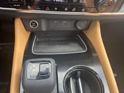 2023 Nissan Rogue AWD Platinum