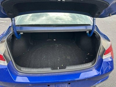 2023 Hyundai ELANTRA Limited IVT