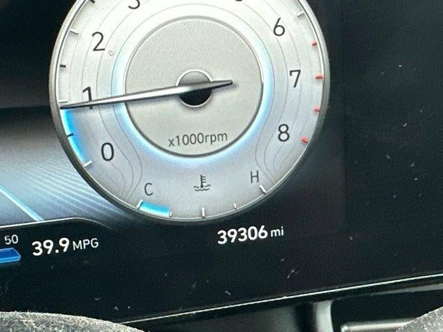 2023 Hyundai ELANTRA Limited IVT