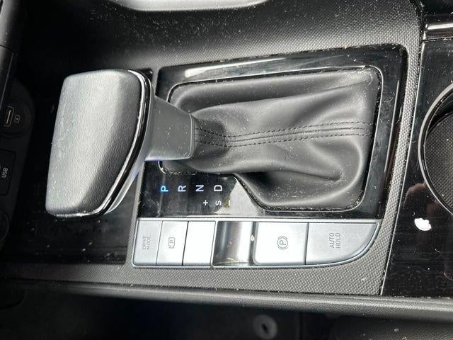 2023 Hyundai ELANTRA Limited IVT